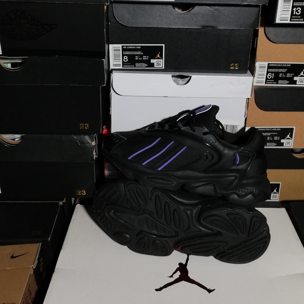 ADIDAS OZTRAL DEEPBLACK/PURPLE WOMEN'S US SIZE 6 BRAND NEW BUT NO BOX - Picture 11 of 12